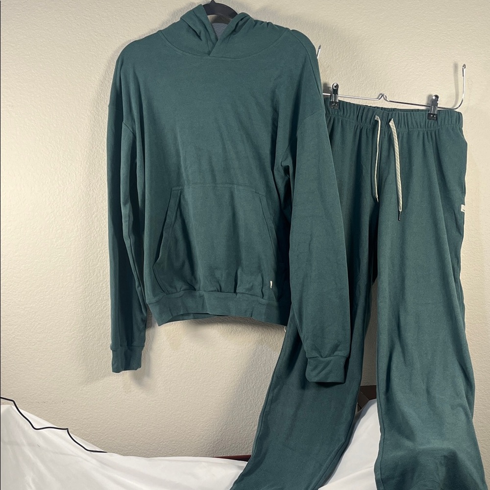 Women's Green Track Pants & Joggers